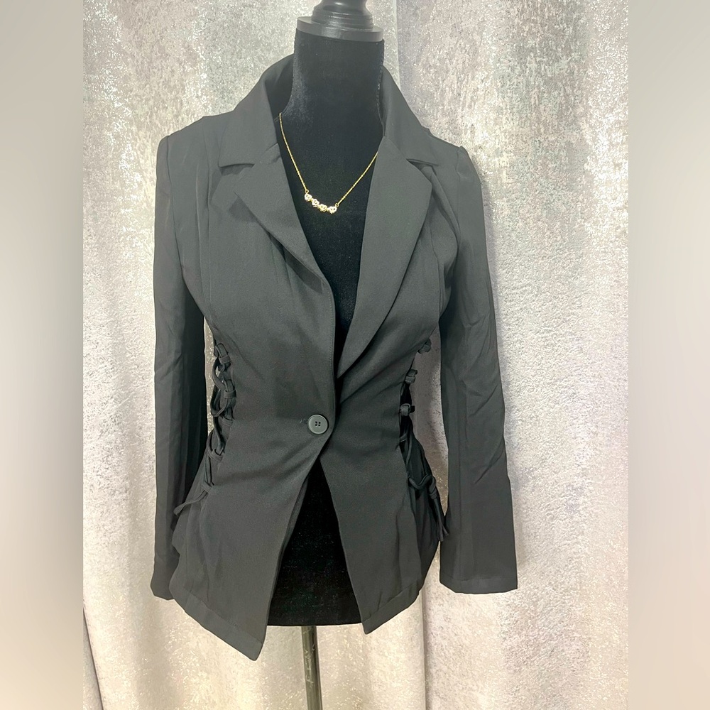 SHEIN Black Blazer